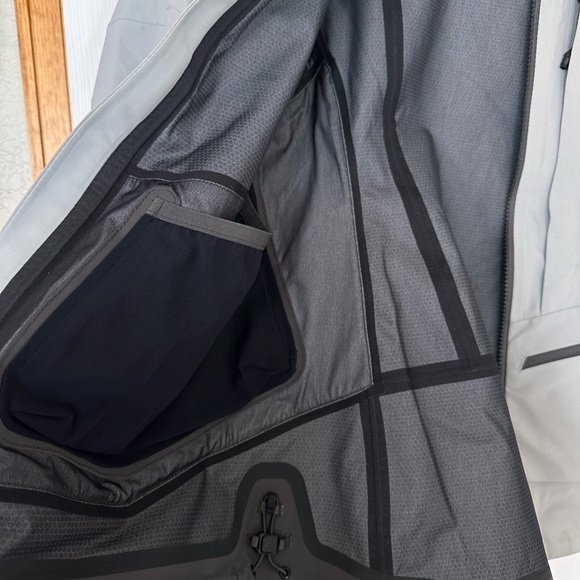 W-Formation 3L Jacket Glacier Artilect - Picture 12 of 14